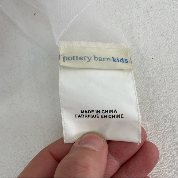 Pottery Barn Kids Classic Tulle Canopy - Picture 6 of 8